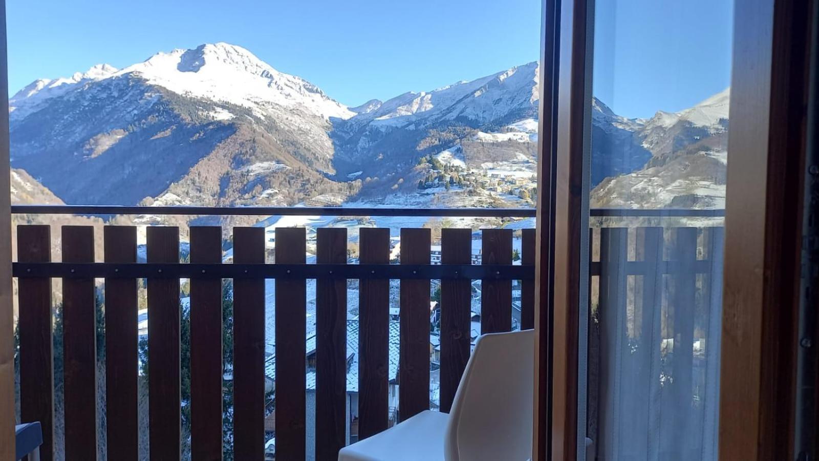 Donizetti Apartment Di Manenti Andrea Oltre il Colle Dış mekan fotoğraf